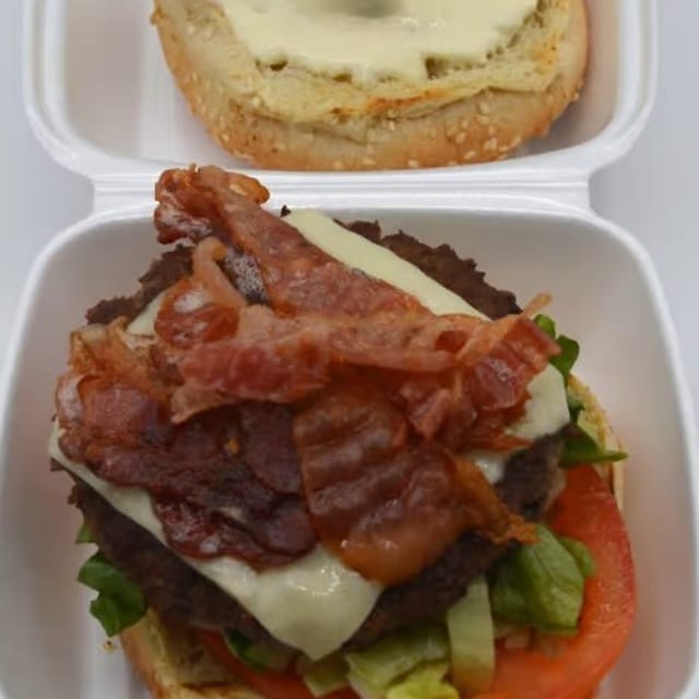 Blues Burger.